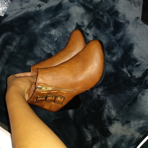 Heeled Booties - Picture 2 of 2